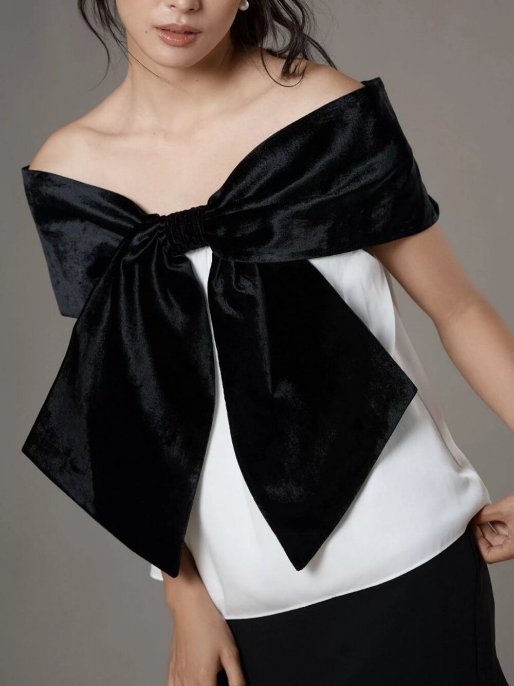 Anthropologie Mare Mare Colorblock Off-The-Shoulder Bow Top Black & White XXS